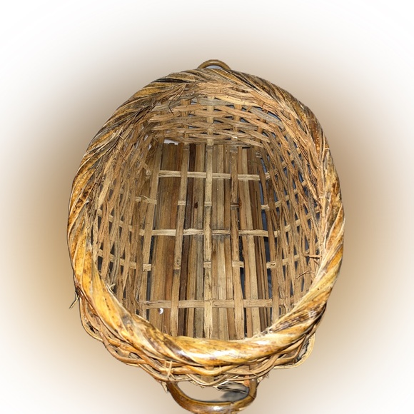 Wooden woven basket for decor - Picture 9 of 12